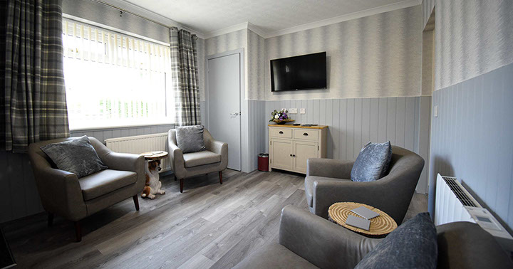 Quiraing House self catering accommodation in Portree guest living room