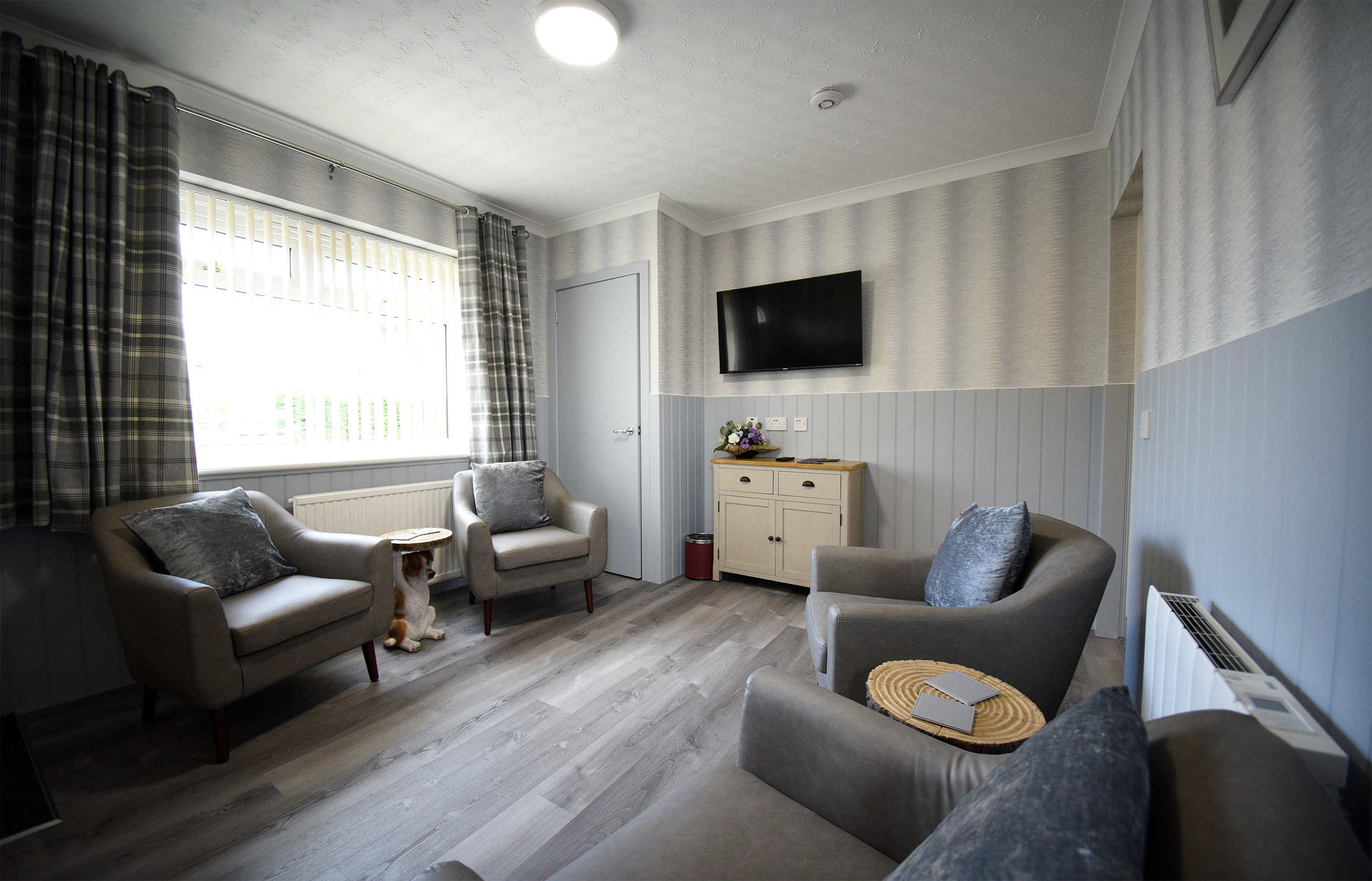 Enjoy a welcome hamper on arrival at Thistle Dubh Dandy self catering accommodation