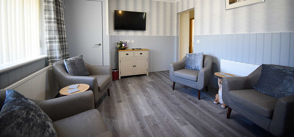 Quiraing House self catering accommodation with spacious living room in Portree with WIFI