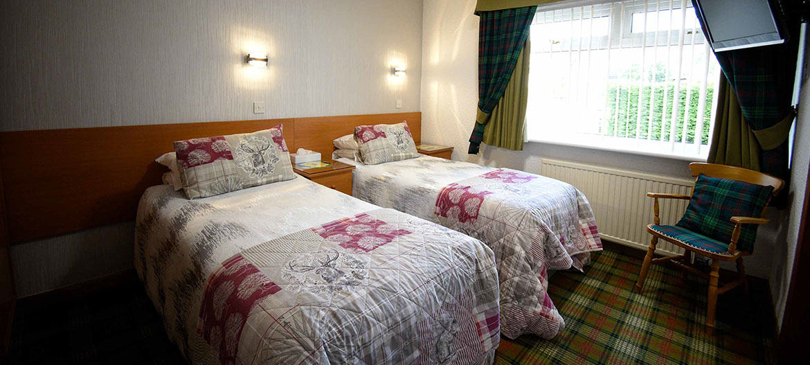Twin Room accommodation is available at Quiraing House with en suite bathroom