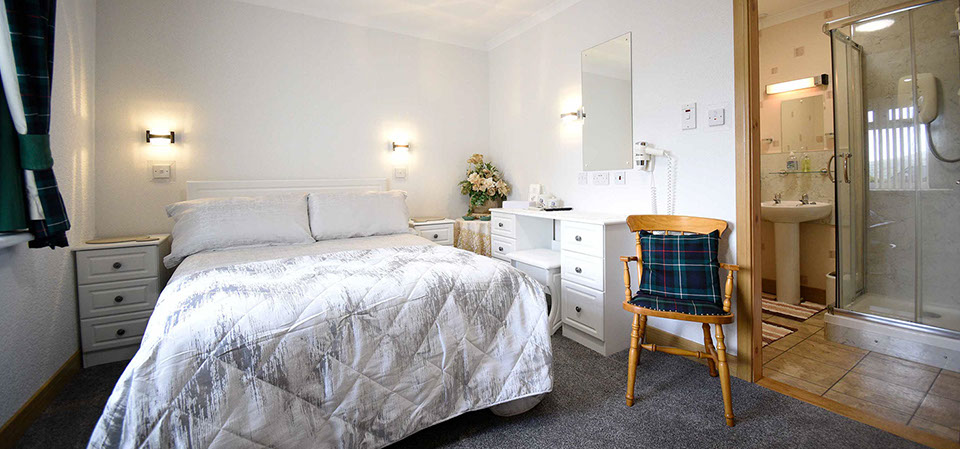 Comfortable double and twin beds in Quiraing House self catering accommodation in Portree